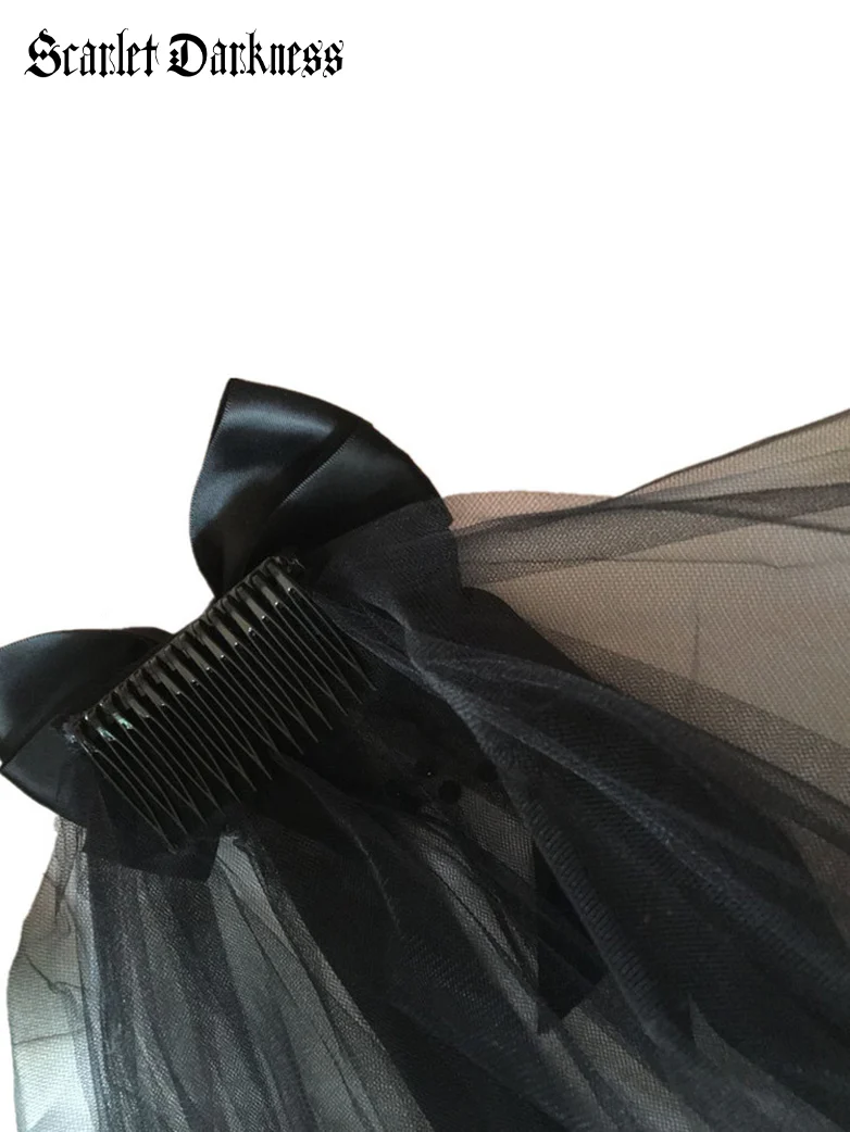 Gothic Vampire Bridal Veil - Image 2