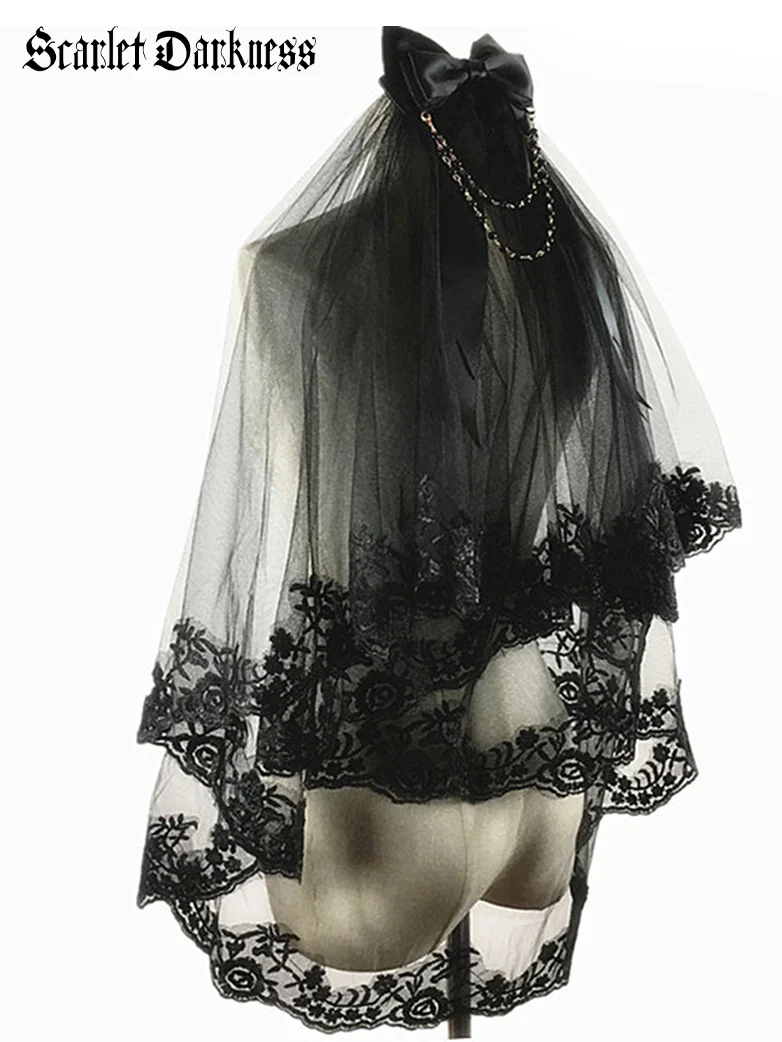 Gothic Vampire Bridal Veil - Image 3