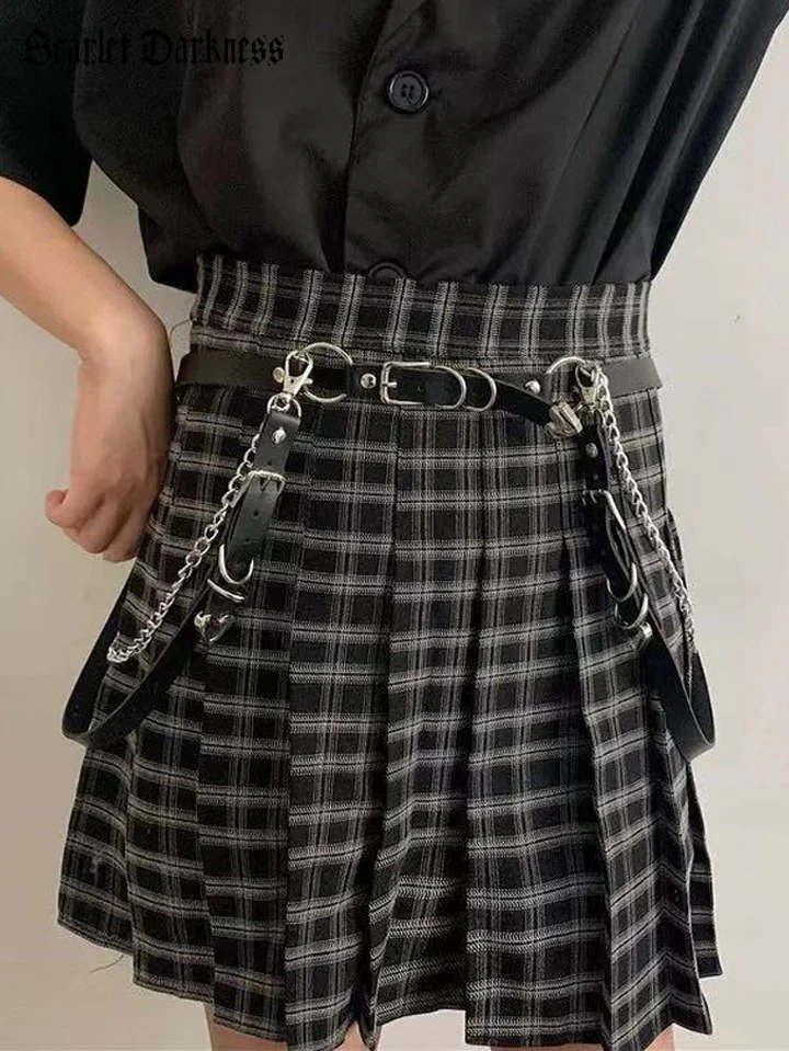 Gothic Punk Fashion Waist Chain - Image 2