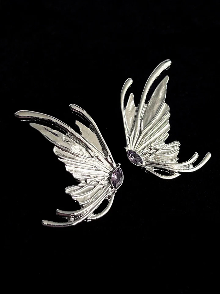 Romantic Metal Butterfly Earrings - Image 2