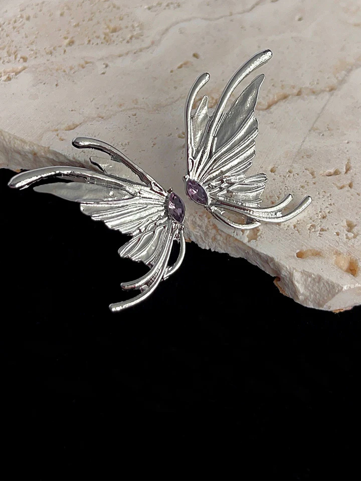 Romantic Metal Butterfly Earrings - Image 3