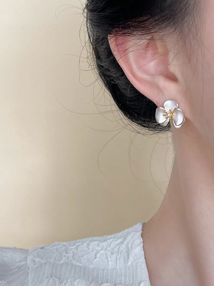 Phalaenopsis Orchid Earrings - Image 4