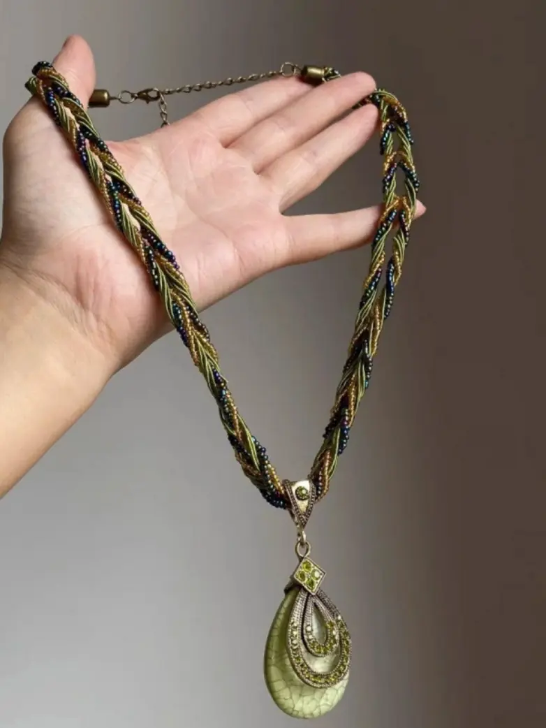 Renaissance Forest Teardrop Rhinestone Pendant Necklace