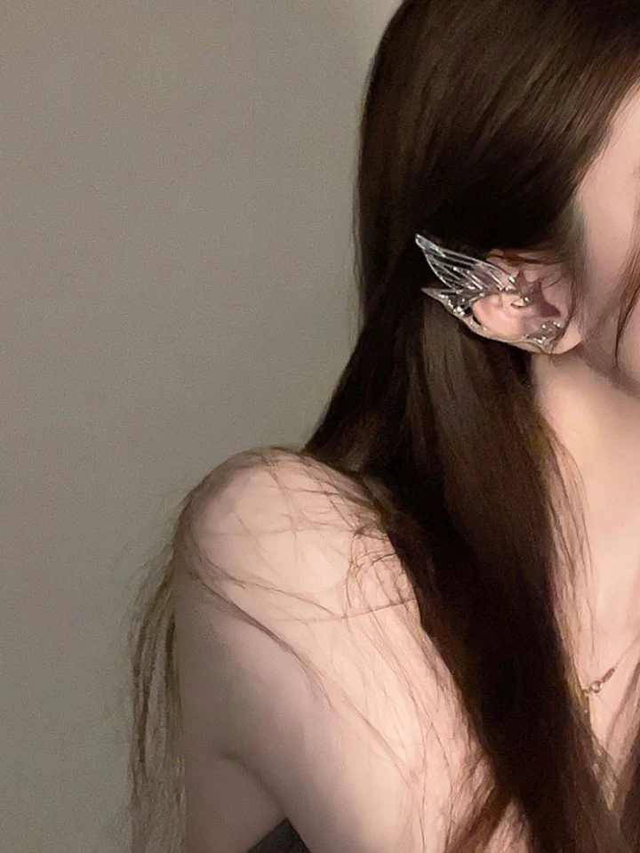 Fantasy Fairy Wings Ear Clips - Image 5