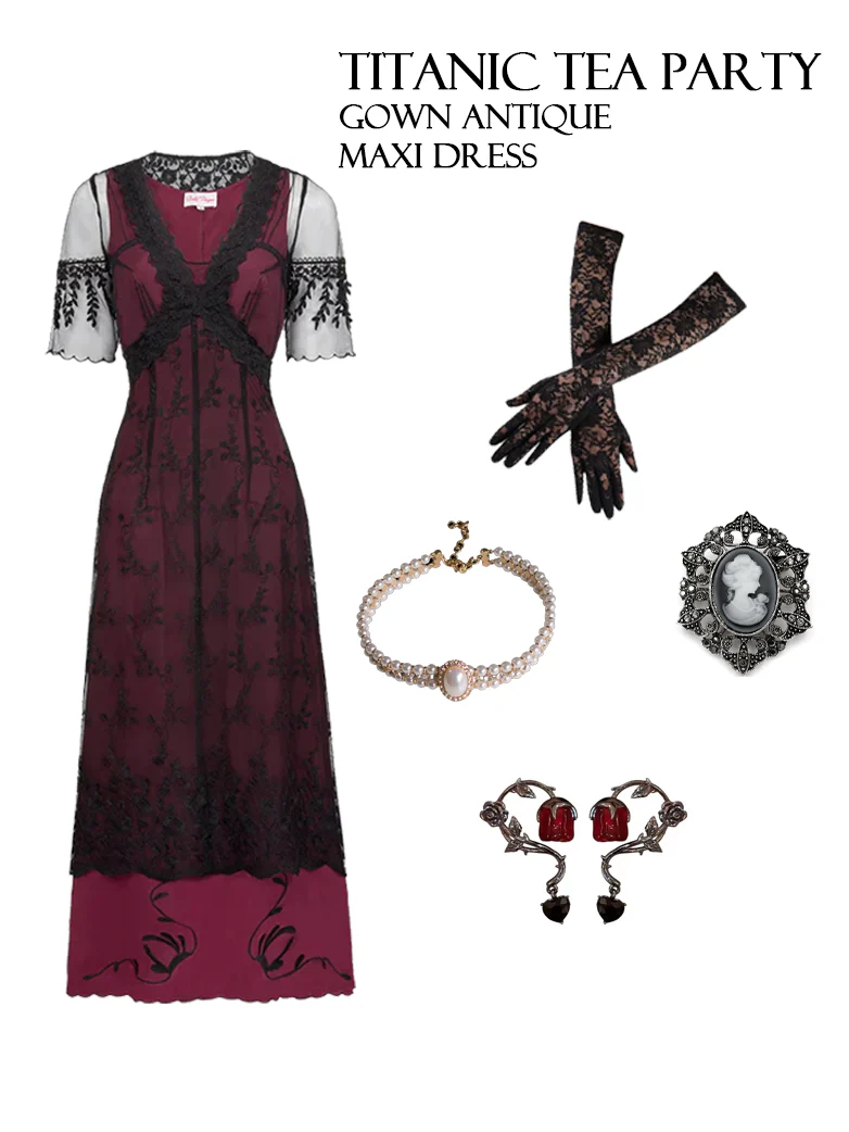 Miss Danger Rose Lace Gloves - Image 3