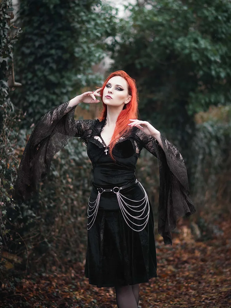 Punk Vibe Layered Waist Chain - Image 3