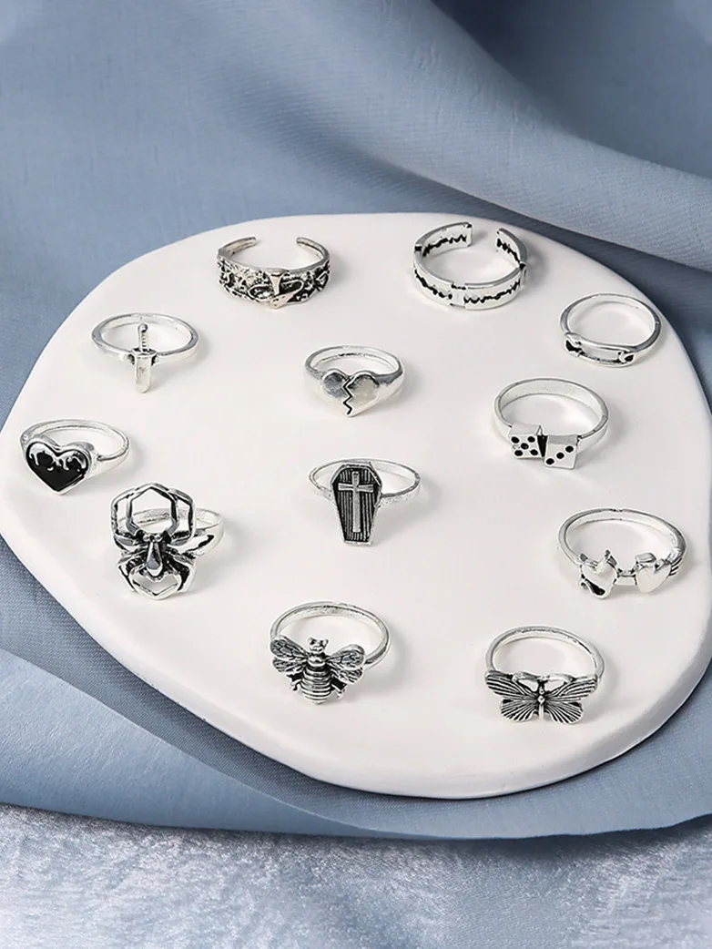 Gothic Fashion 12 Ring Set - Image 3