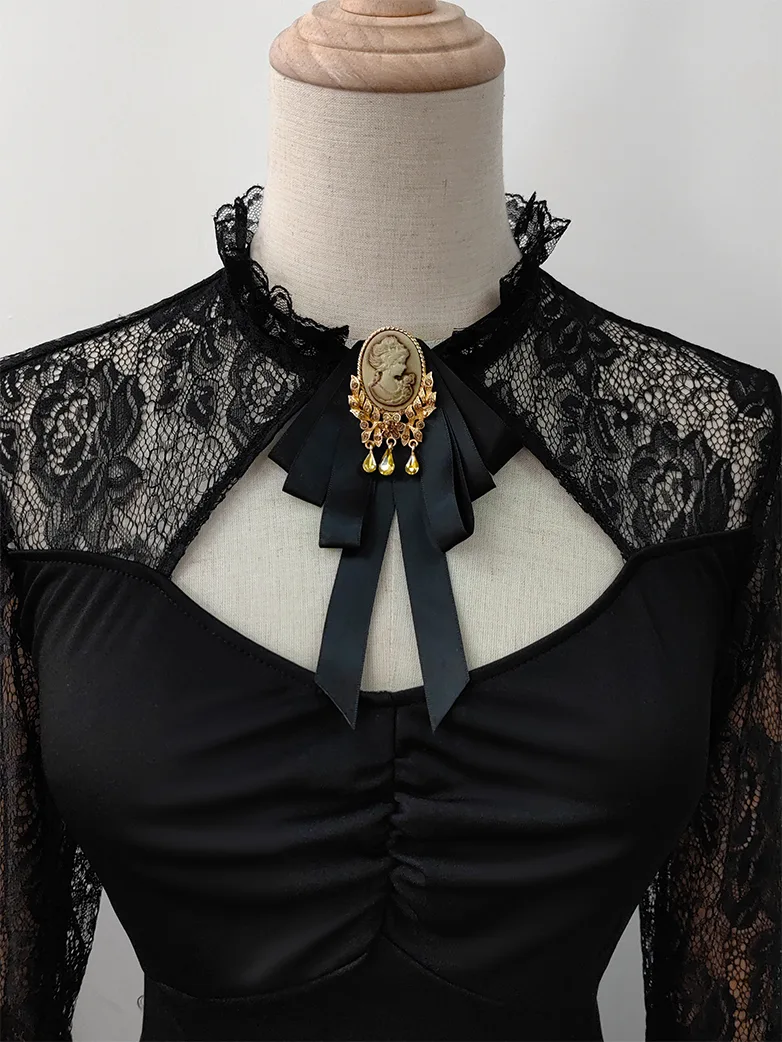 1850s Victorian Brooch Necktie - Image 3