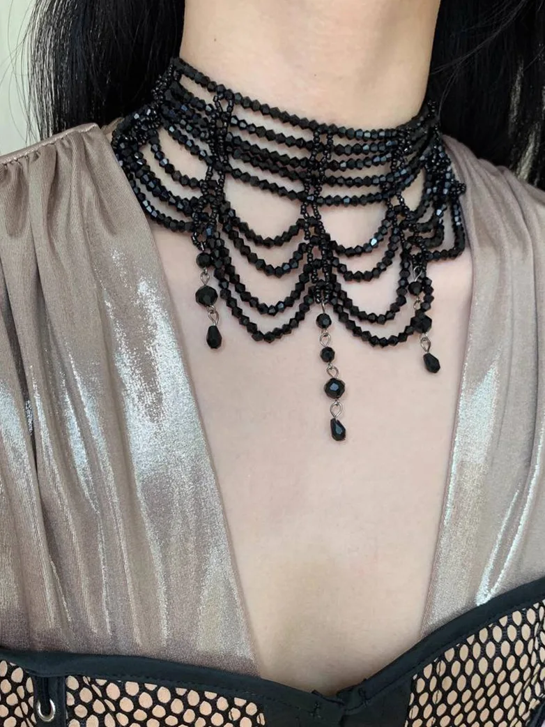 Gothic Braided Black Necklace - Image 3