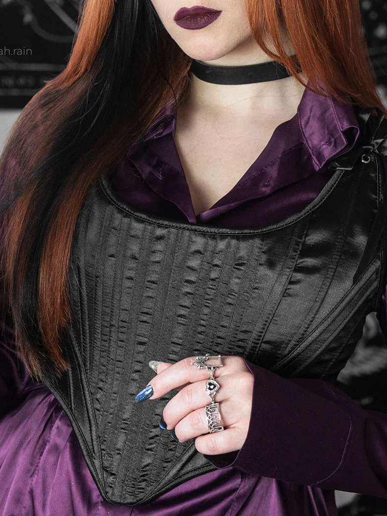 1850s Victorian Classical Satin Herringbone Corset - Image 3