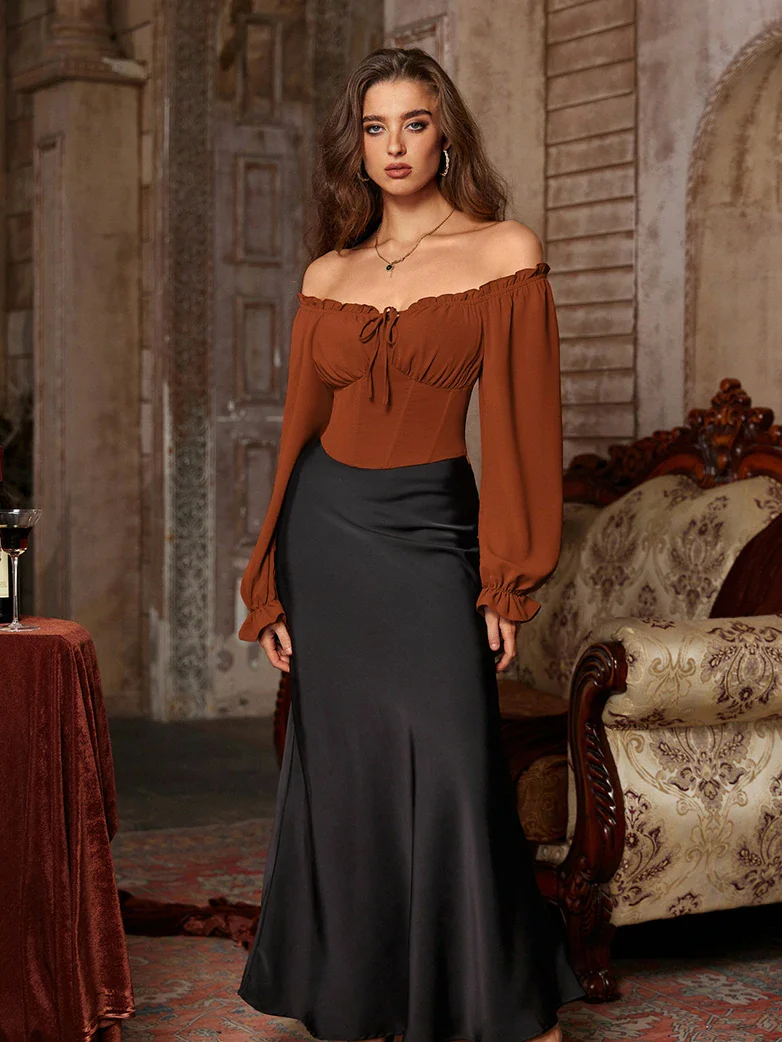 Women Renaissance Cropped Length Tops - Image 25