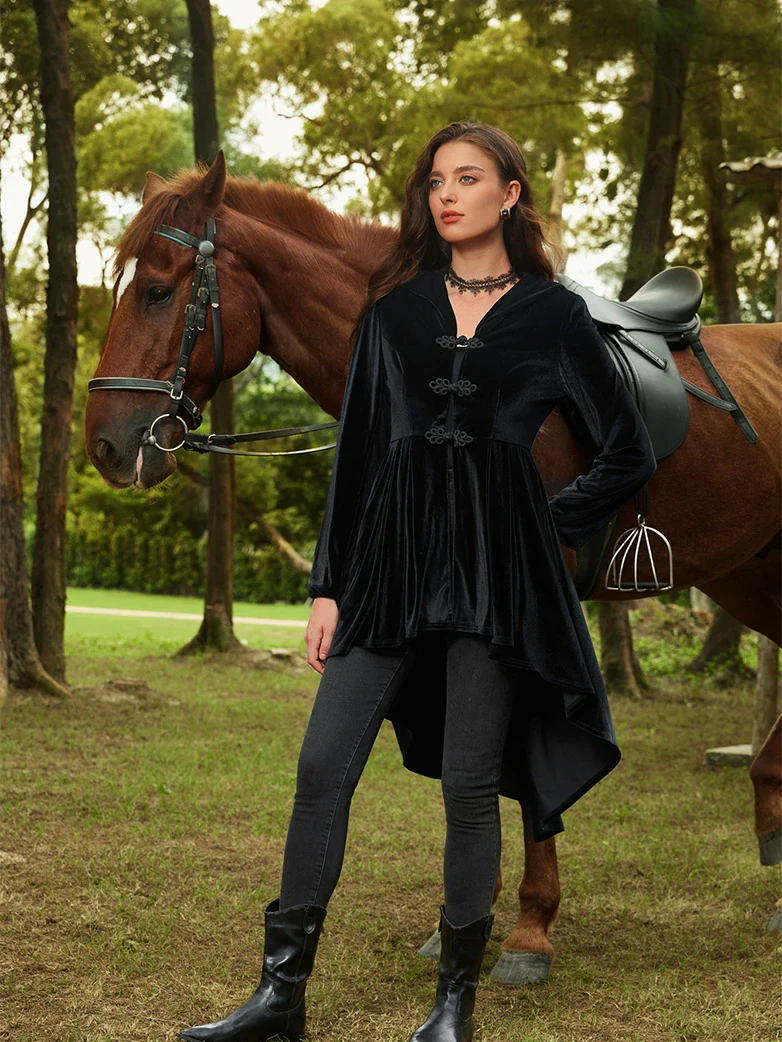 Renaissance Festival Warrior Velvet Hooded Coat - Image 4