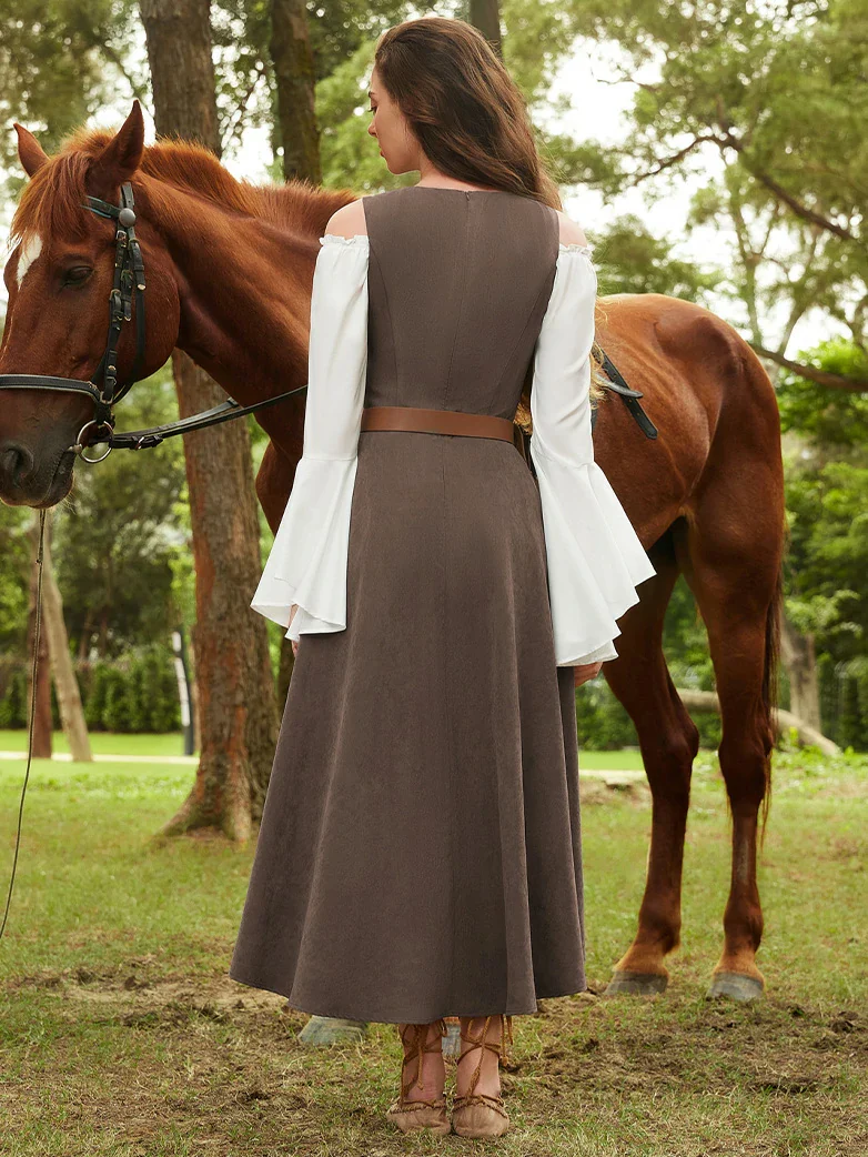 Exquisite Renaissance Front Slit Pocket Overdress - Image 27