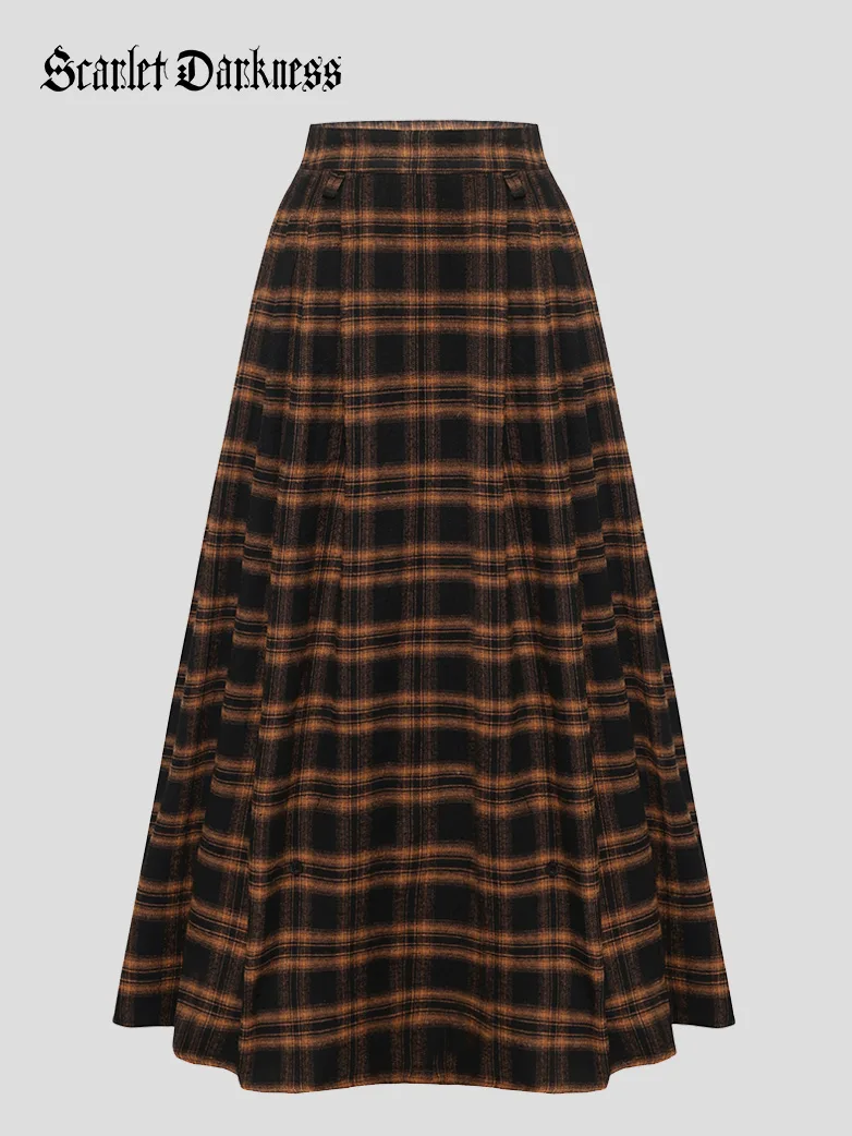 Renaissance Plaided Buckle up Maxi Skirt - Image 17