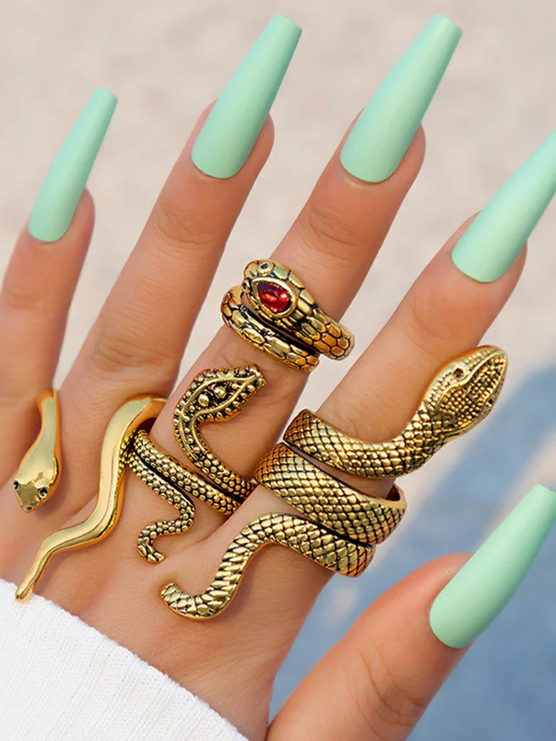Gothic Punk Snake Ring Set - Image 2