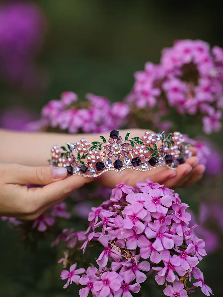 Victorian Flower Queen Crown - Image 2