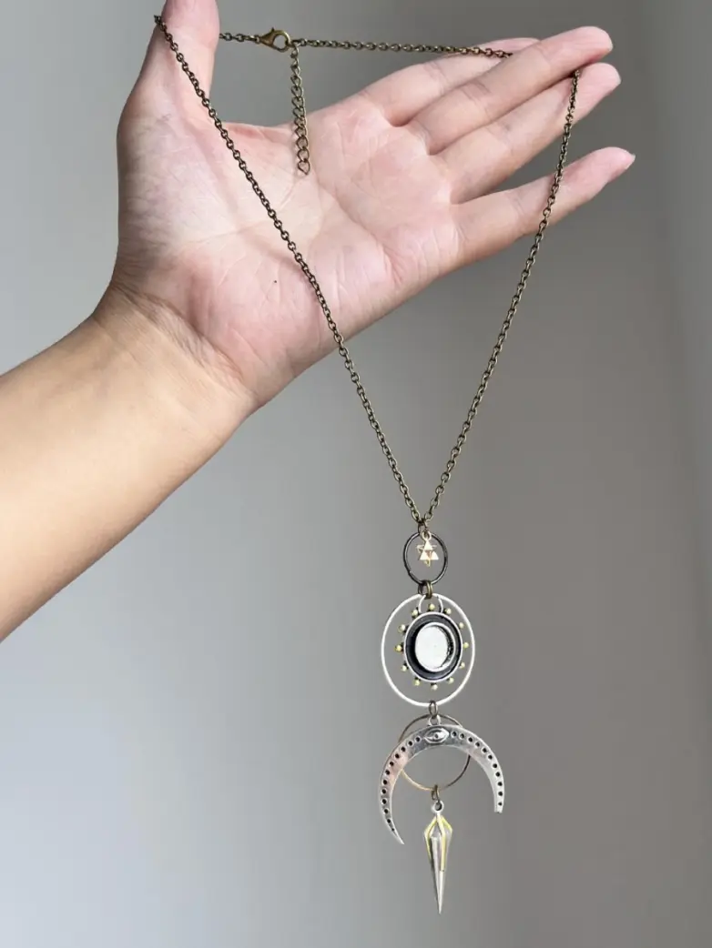 Wicca Gothic Moon Pendant Alloy Necklace